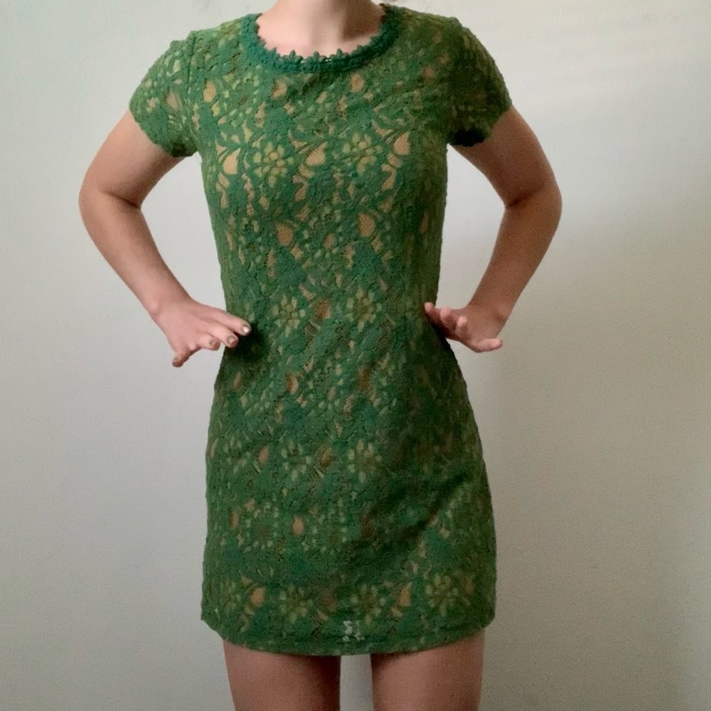 LACY GREEN MINI DRESS 💚